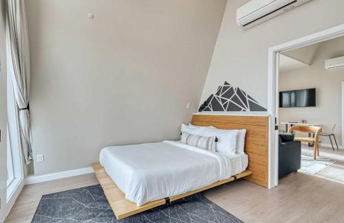 Study Butte-Terlingua Casa | Stardust Big Bend Luxury A-Frame#3 with a fab view