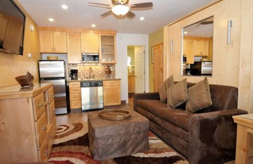 Lakeside Park Apartamento | Stardust Lodge