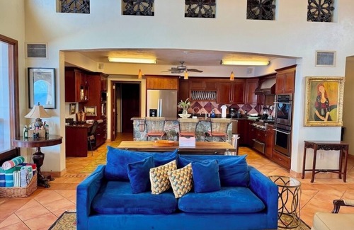 Rosendal Villa | Newly Redecorated Stardust Villa!