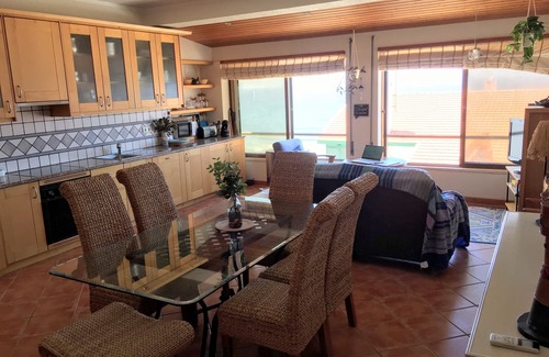 Sao Pedro de Muel Apartamento | STARFISH Beach House overlooking the sea and next to a multi-sports venue