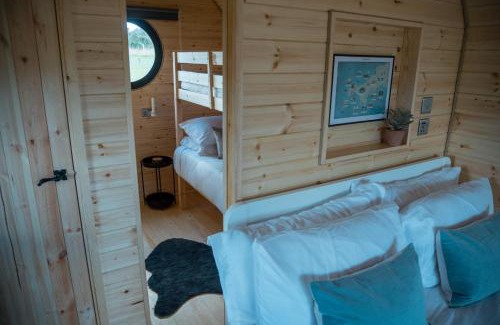 Mabe Otro | Stargaze at OLJU Lodges