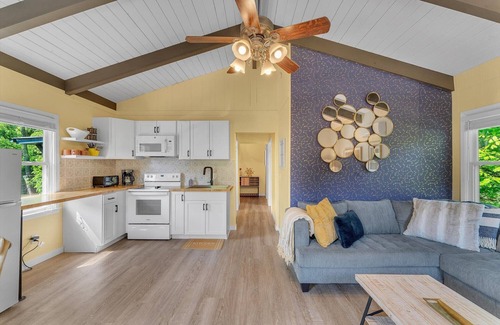 Newland Chalet De Esquí | *Stargazer Chalet * No Cleaning Fee * Fishing ON SITE*