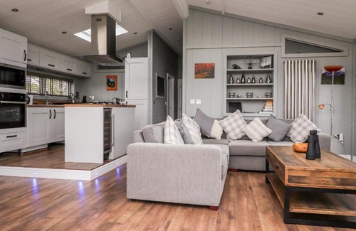Carnforth Casa | Stargazer Lodge