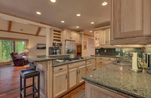 Truckee Casa | Starlight Retreat at Gray's Crossing