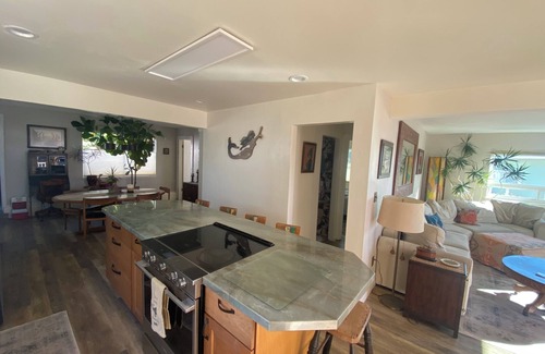 Cayucos Casa | StarLitSands - Comfortable 2-bed house in Cayucos, view of Morro Rock and Ocean