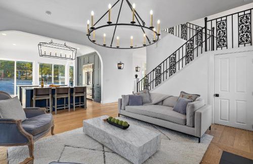 Jacksonville Casa | Starry Oak Vineyard Retreat W Hot Tub