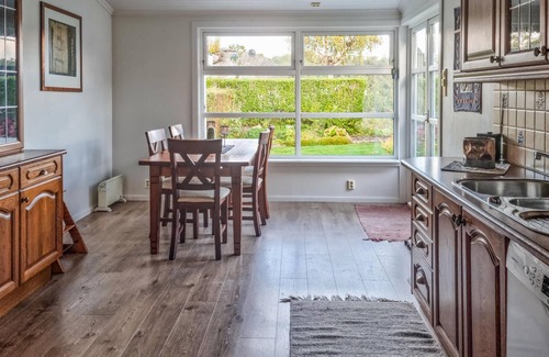Kristiansand Casa | Start from this beautiful quality house directly to hikes to the surrounding lakes.
