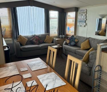 Chapel Saint Leonards Casa | Starview 8 berth Caravan