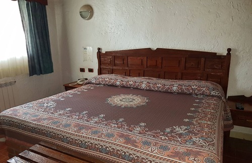 Chihuahua Hotel | State Inn