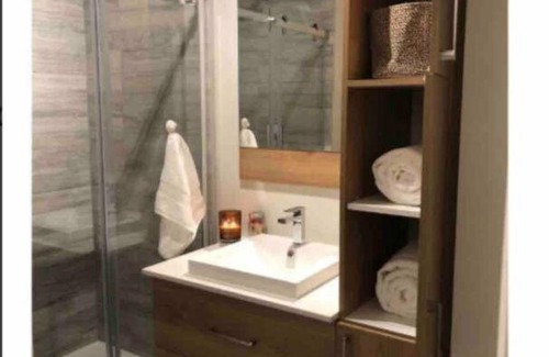 Downtown Montreal Apartamento | State-of-the-art 1-bedroom apartment open patio!