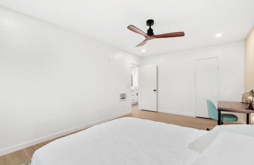 El Cajon Apartamento | State of the Art Serenity - Shared Pool, Pets OK