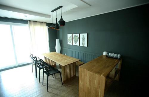 Suwon Casa | Statehouse pension Incheon