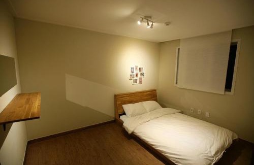 Suwon Casa | Statehouse pension Incheon