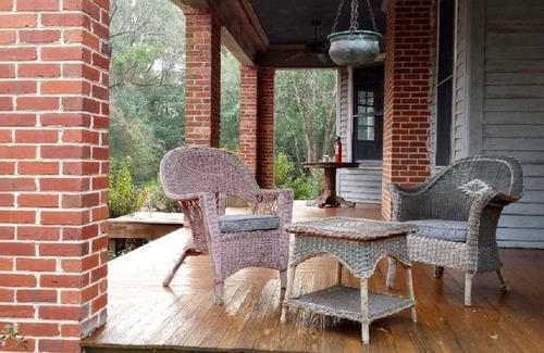 Brunson Casa | Stately 2-story historic home maintains original charm and charater.