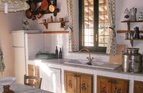 Narni Casa | STATELY AND COMFORTABLE FARMHOUSE