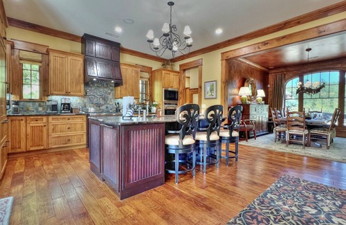 Mill Spring Casa | Stately Mountain View Sanctuary, Private Pool & Hot Tub, Resort Amenities, Fazio Golf Course!