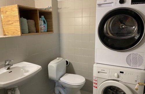 Stathelle Apartamento | Stathelle Heritage Retreat - Studio Apartment