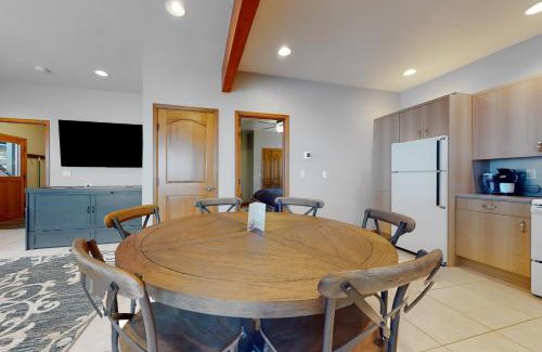 Old Town Casa | Station House Hideaway