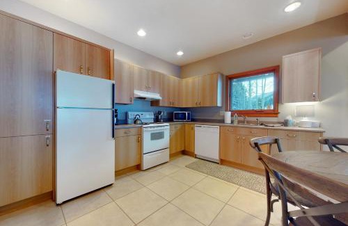 Old Town Casa | Station House Hideaway