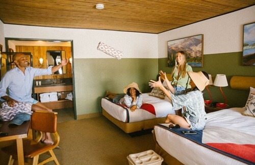 Lakeside Park Hotel | Station House Inn - Near Heavenly Gondola