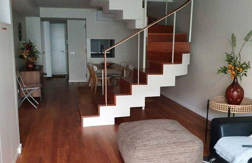 Urgezes Casa | Station House