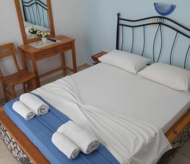 Agios Georgios Hotel | Stavros Beach Villas