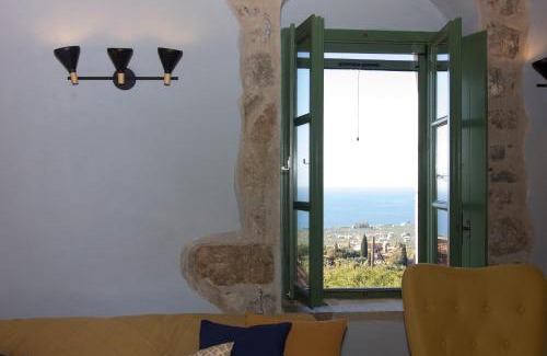 Lefktron Apartamento | Stavroulas Stone House in Rigklia, Messinia