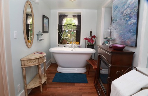 Mainland Otro | Suite de invitados privada - Lakeside Farmhouse