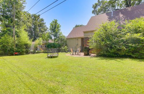 Ellendale Casa | Stay and Play in Memphis Family Home with Yard!