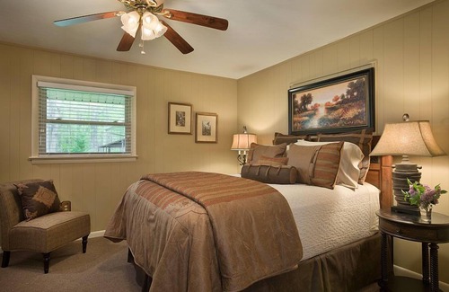 Crossville Cabina | Estancia en nuestro Rustic Hunting Lodge