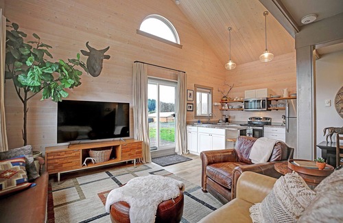 Camano Island Casa | Stay at the Ranch! Bunkhouse is in the heart of Camano Island.