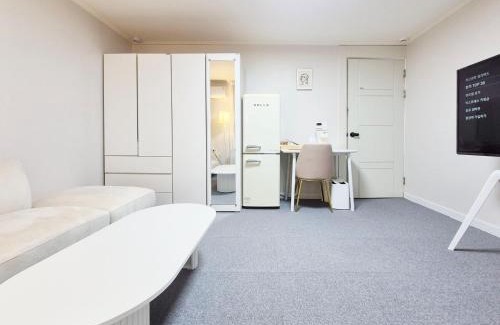 Seo-gu Casa | Stay B