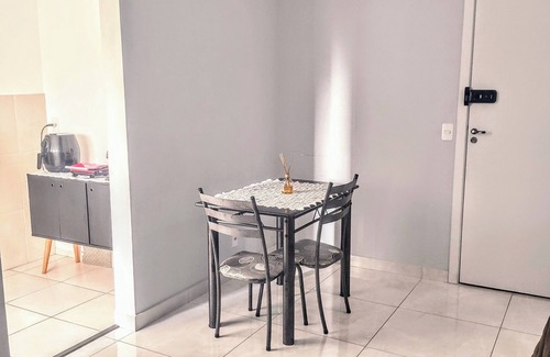 Riachuelo Apartamento | Stay close to Maracanã to cheer for your team.