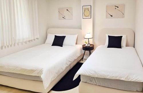 Yeoksam Apartamento | Stay Cozy Gangnam Style Trip, 3min to Subway, Calm & Chic Home
