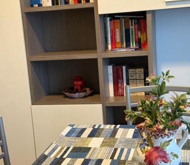 Aurora Apartamento | Stay Easy - Centro storico a Piedi e Parcheggio gratuito