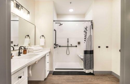 Macon Apartamento | Stay & Explore ADA-Friendly Downtown Getaway