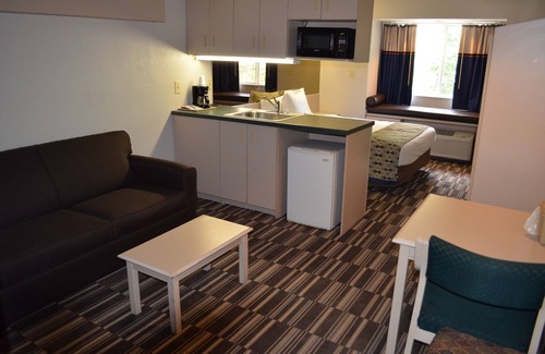 Union City Hotel | Stay Express Inn & Suites Atlanta