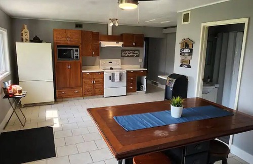 Central Alberta Casa | Stay for a while & live the lake front life-style!