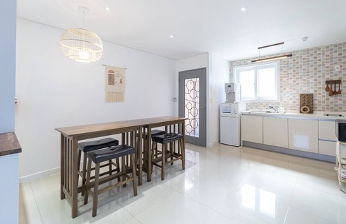 Geoje Villa | SEA&POOLVILLA