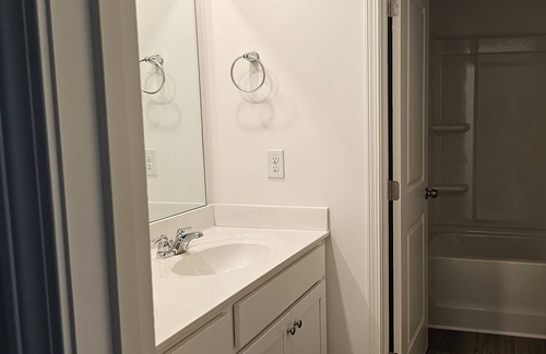 Loganville Casa | Stay in a cozy brand new 5BR home