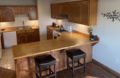 Jordan Apartamento | Stay in a piece of History. 2 bedroom apartment with private deck