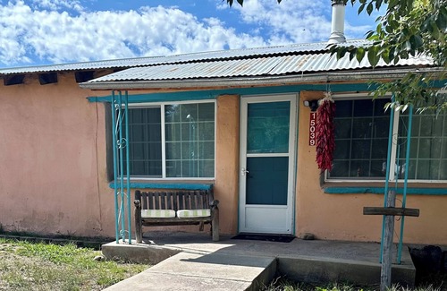 Penasco Casa | Stay in a vintage adobe mountain home with modern touches. Great retreat!
