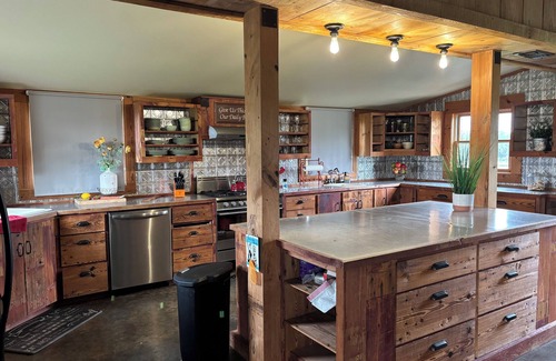 Round Top Casa | Stay in an authentic Cotton Gin