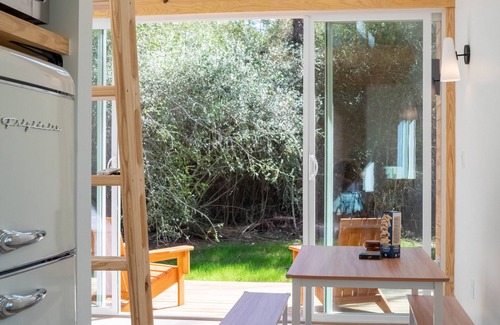 Montgomery Cabina | Stay in Babia