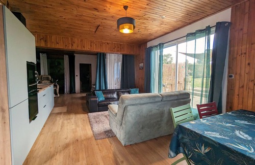 Niherne Cabaña | Estancia en Berry con piscina interior climatizada