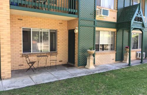 Walkerville Apartamento | Stay in spacious, homely unit in prestigious area