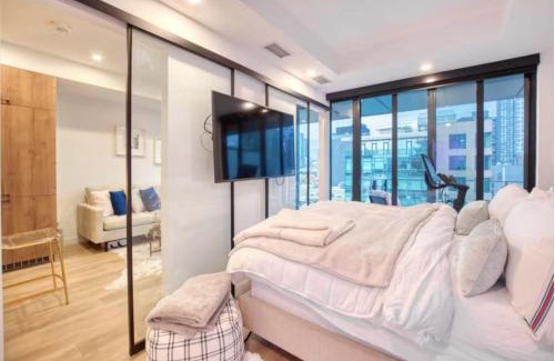 Fashion District Apartamento | Stay in Style Like Taylor Swift