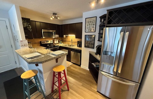 Connaught Apartamento | Stay in the heart of Calgary/stylish/cozy/pet friendly 2bedroom condo