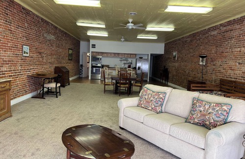 Brenham Apartamento | Quédese en el corazón del condado de Washington entre Austin y Houston