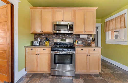 Spearfish Casa | Stay in this beautiful 1905 Craftsman Bungalow.